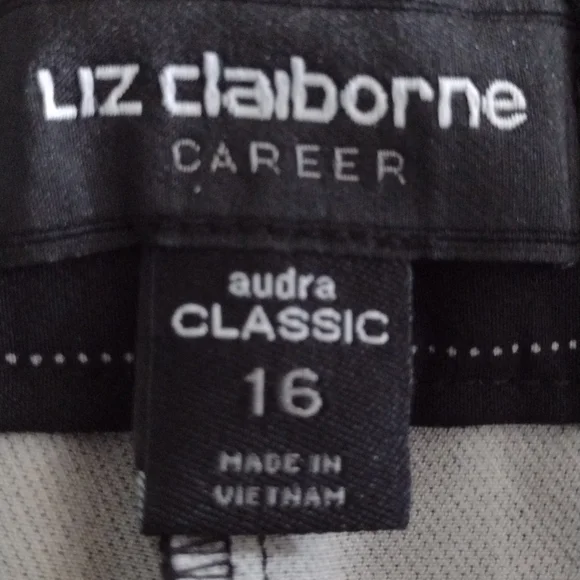 Liz Claiborne career pants - Picture 10 of 11